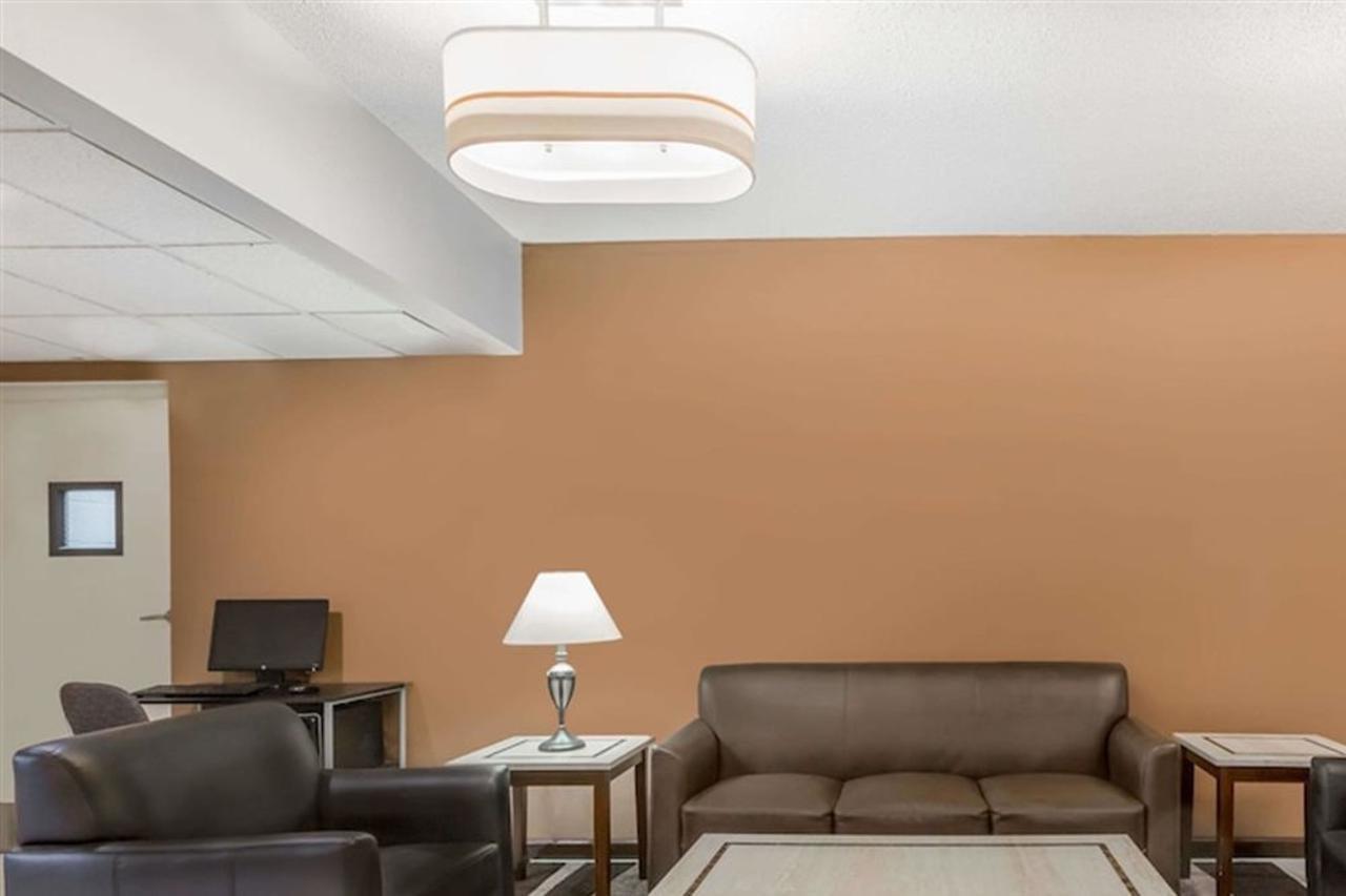 Howard Johnson By Wyndham Spartanburg Expo Center מראה חיצוני תמונה