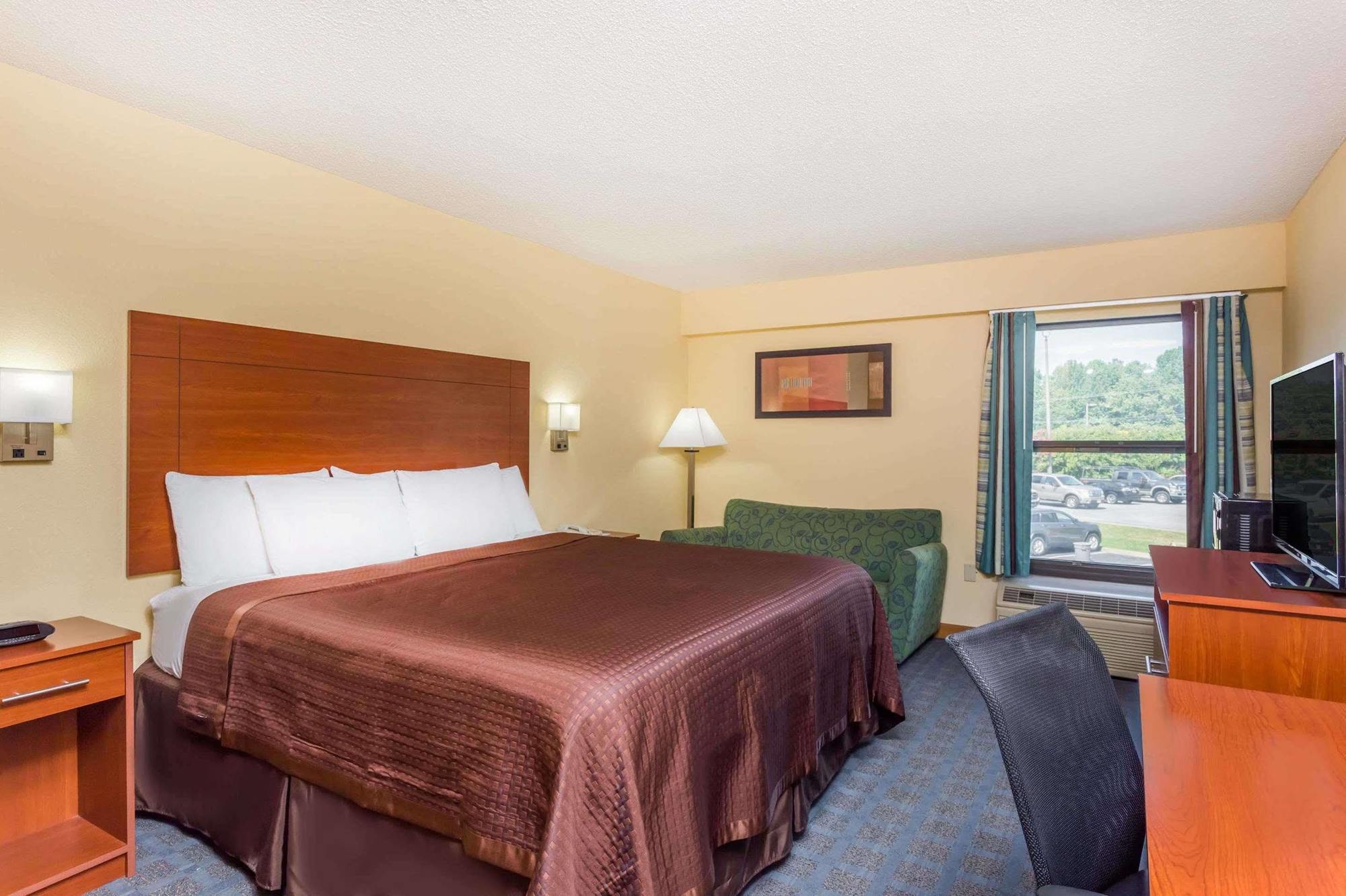 Howard Johnson By Wyndham Spartanburg Expo Center מראה חיצוני תמונה